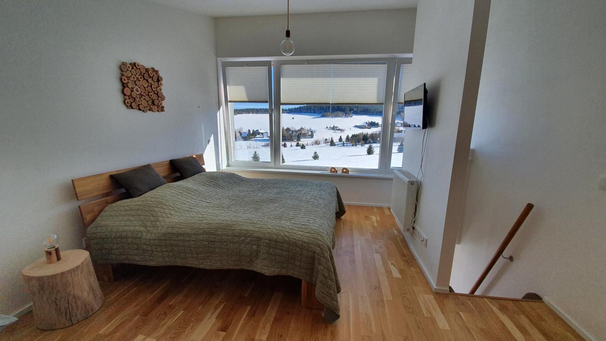 Mezonetovy Apartman Se Dvema Balkony A Vyhledem Loucna pod Klinovcem Exterior photo